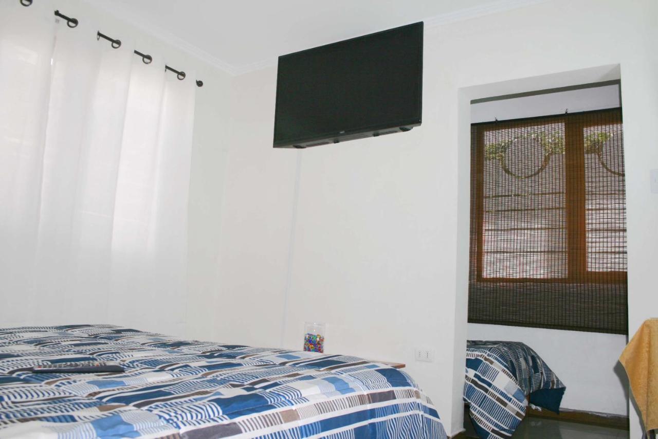 Hostal Lacroix Vina del Mar Exterior photo